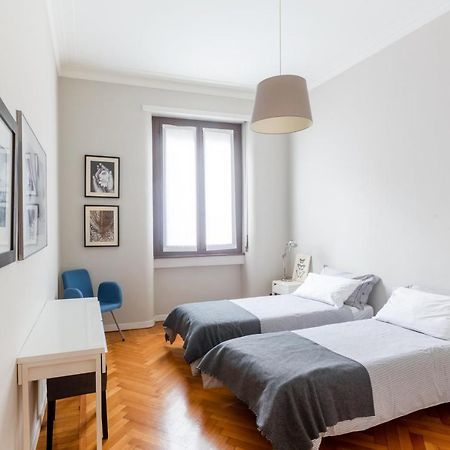 Spacious And Brilliant Apartment In Duomo By Easylife Μιλάνο Εξωτερικό φωτογραφία